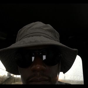 Meet your Posher, Lamont